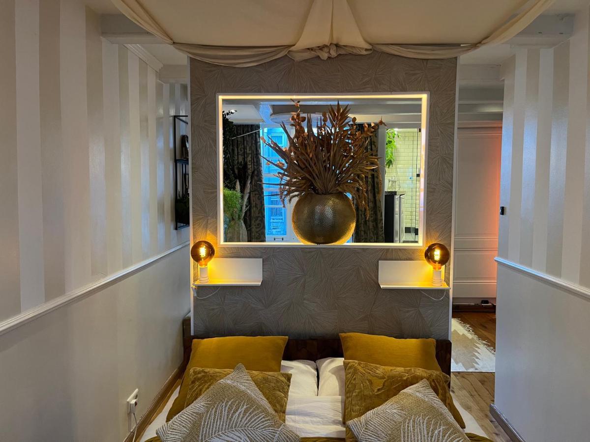 The Enlightened House Luxury Suites Άμστερνταμ Εξωτερικό φωτογραφία