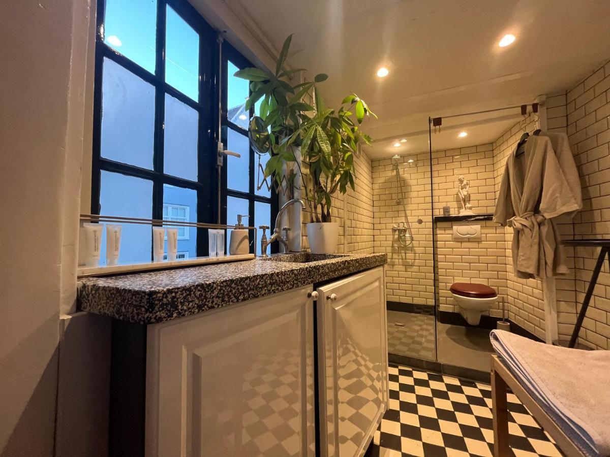 The Enlightened House Luxury Suites Άμστερνταμ Εξωτερικό φωτογραφία