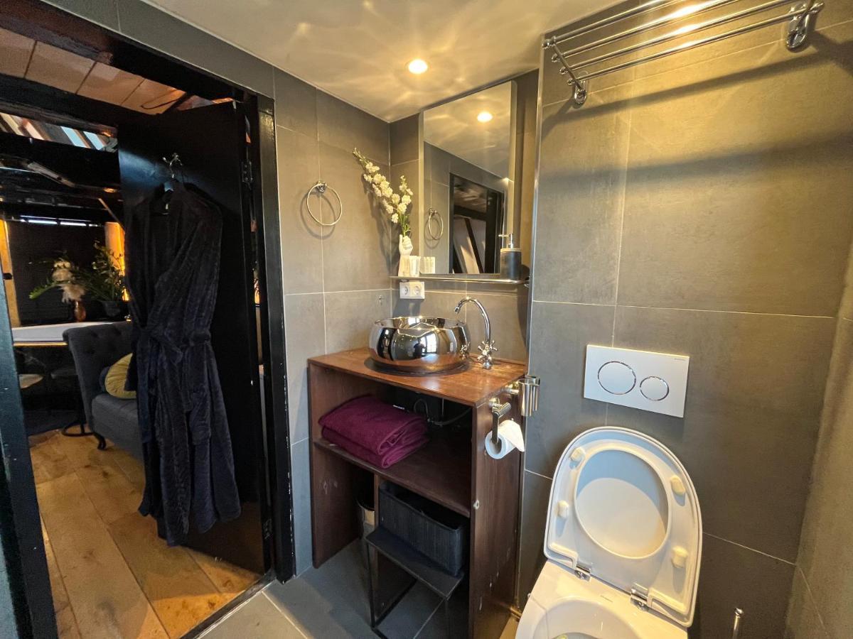 The Enlightened House Luxury Suites Άμστερνταμ Εξωτερικό φωτογραφία